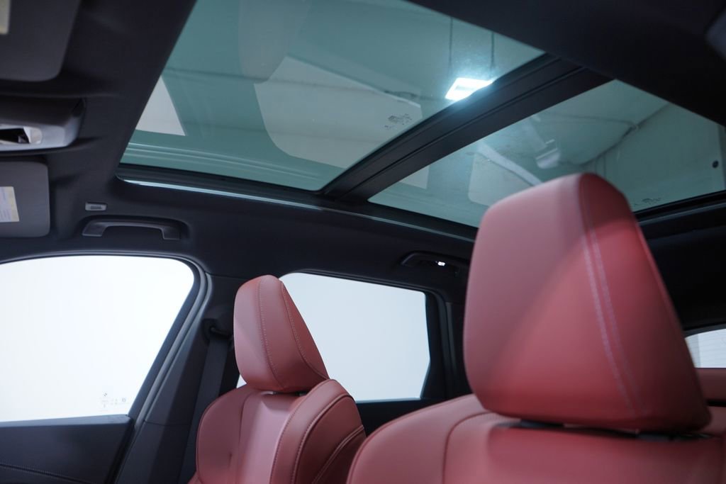 Used 2026 BMW X1 xDrive28i image 8