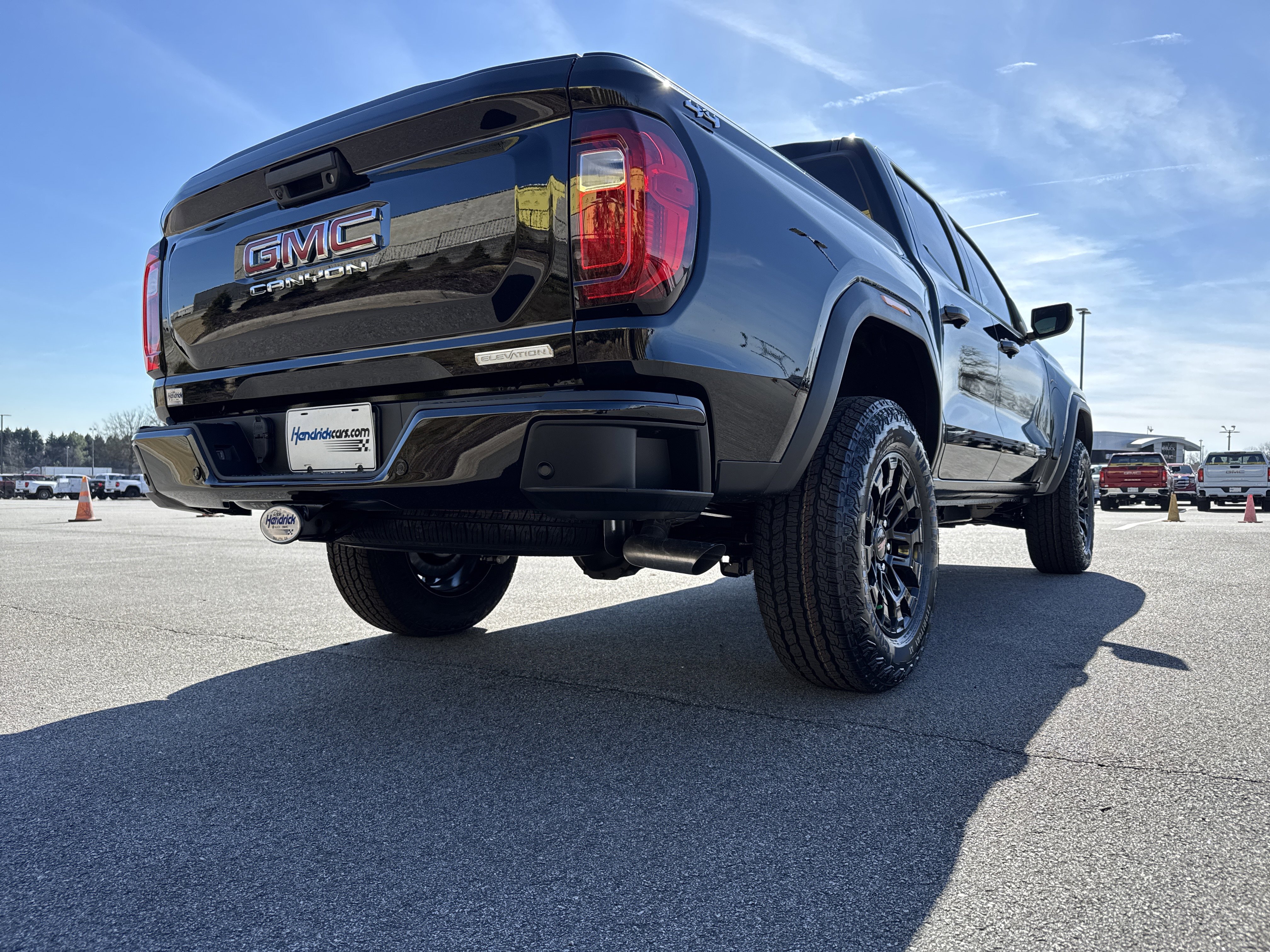 New 2026 GMC Canyon Elevation w/ Convenience Package image 10