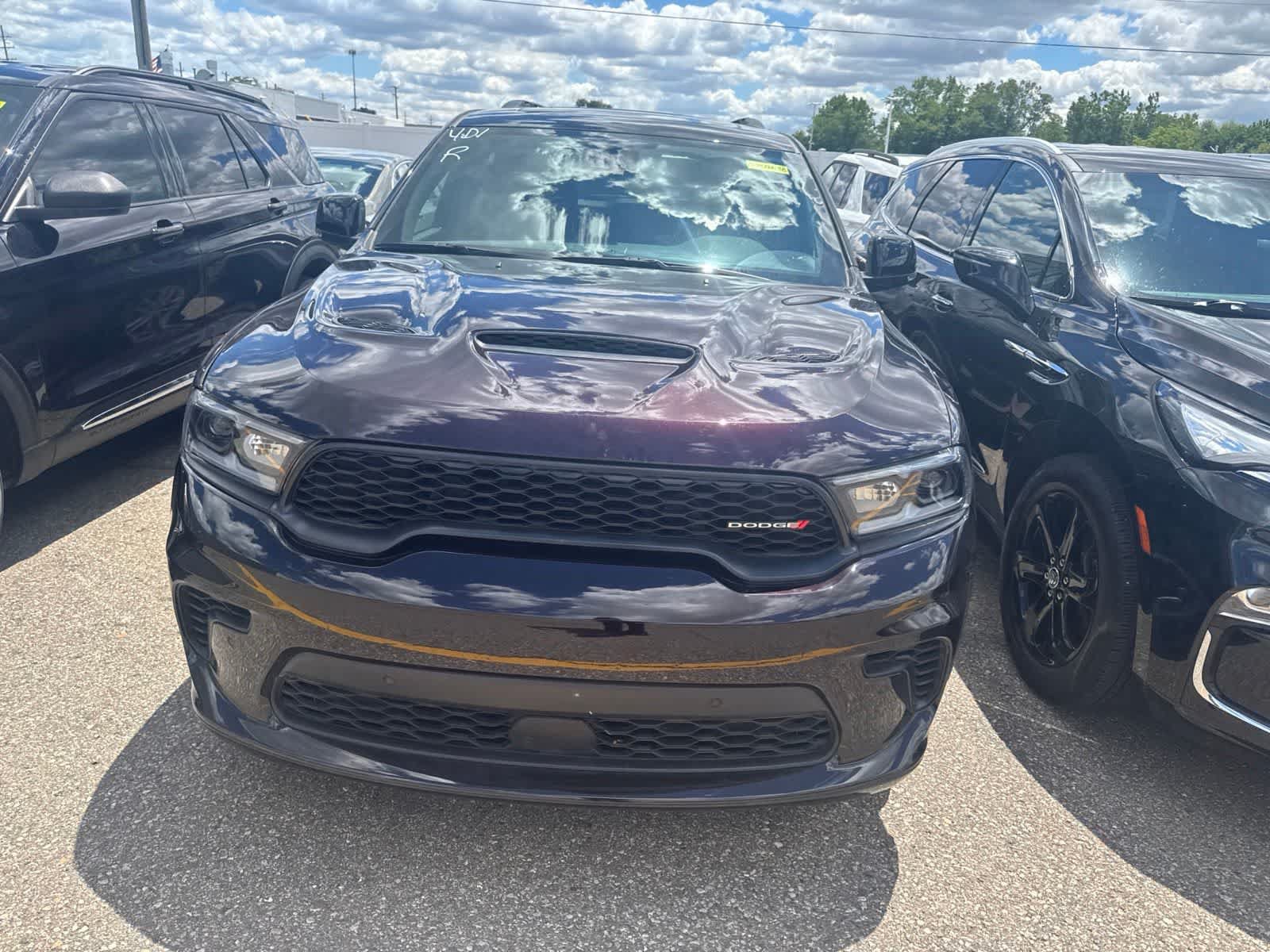 Used 2024 Dodge Durango R/T AWD/4WD image 3