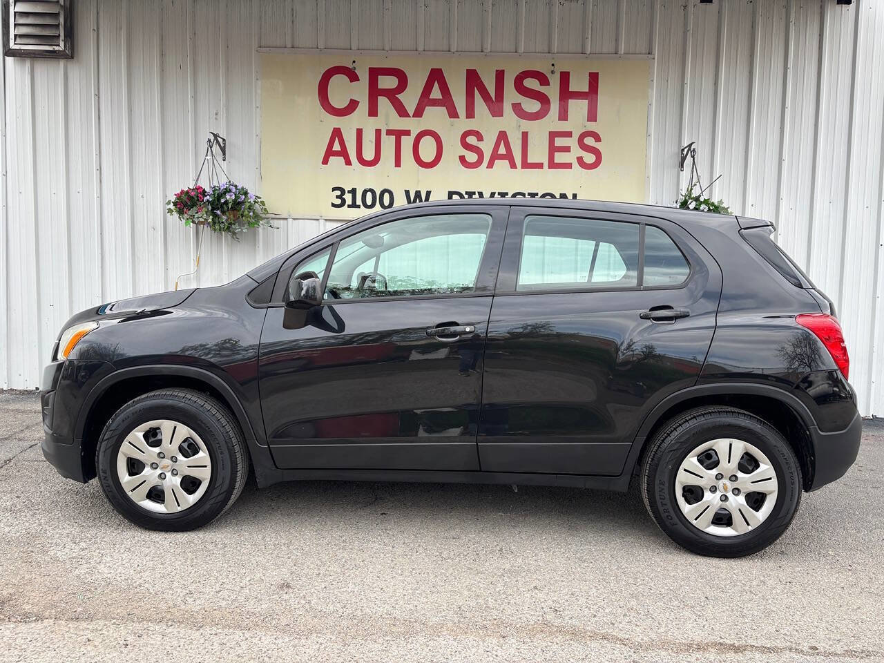 Used 2016 Chevrolet Trax LS w/ LPO, Cargo Package image 6