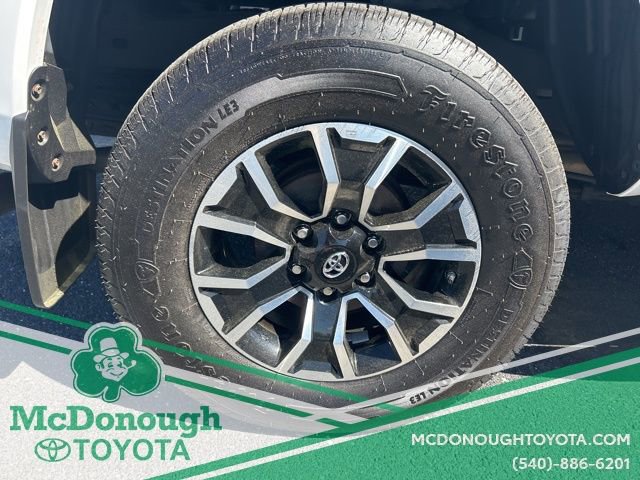 Used 2020 Toyota Tacoma TRD Sport w/ TRD Premium Sport Package image 17