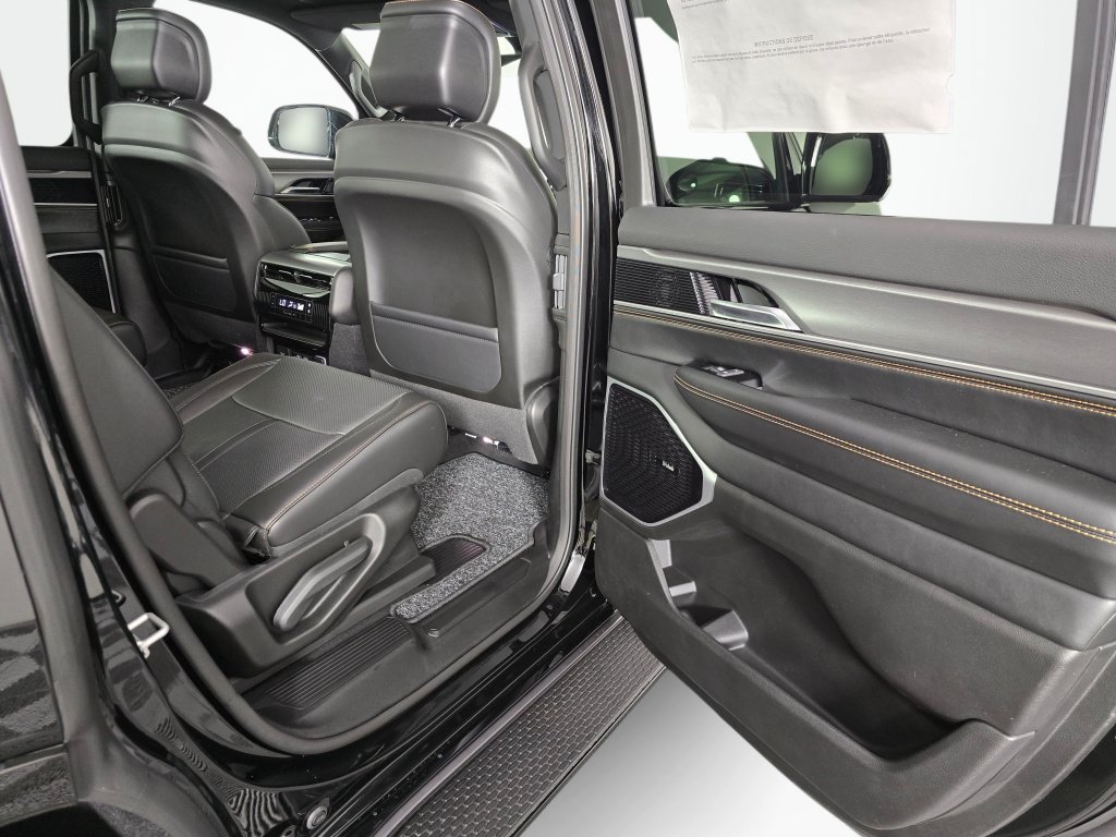 New 2026 Jeep Grand Wagoneer 4WD image 46