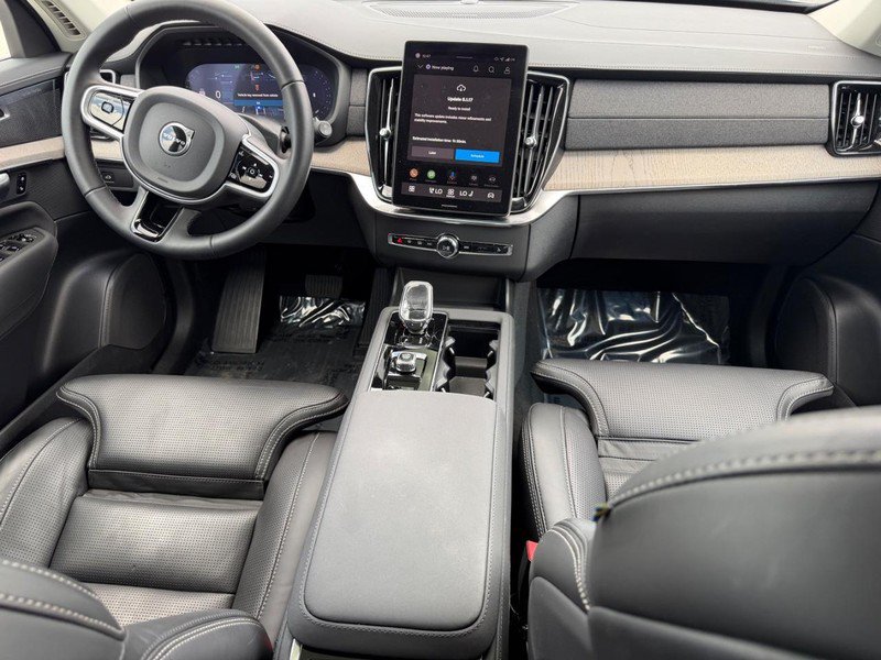 Certified 2026 Volvo XC90 B6 Ultra AWD/4WD image 12