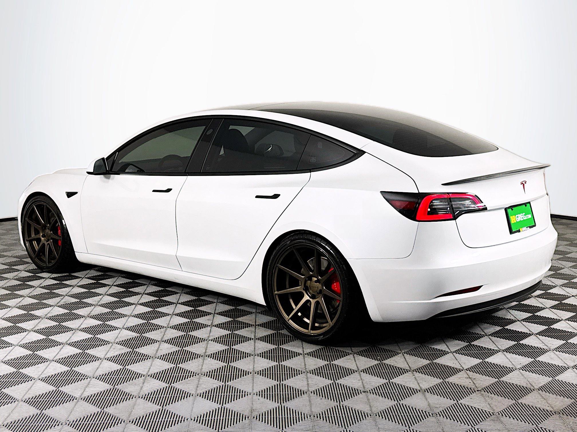 Used 2023 Tesla Model 3 Performance image 6