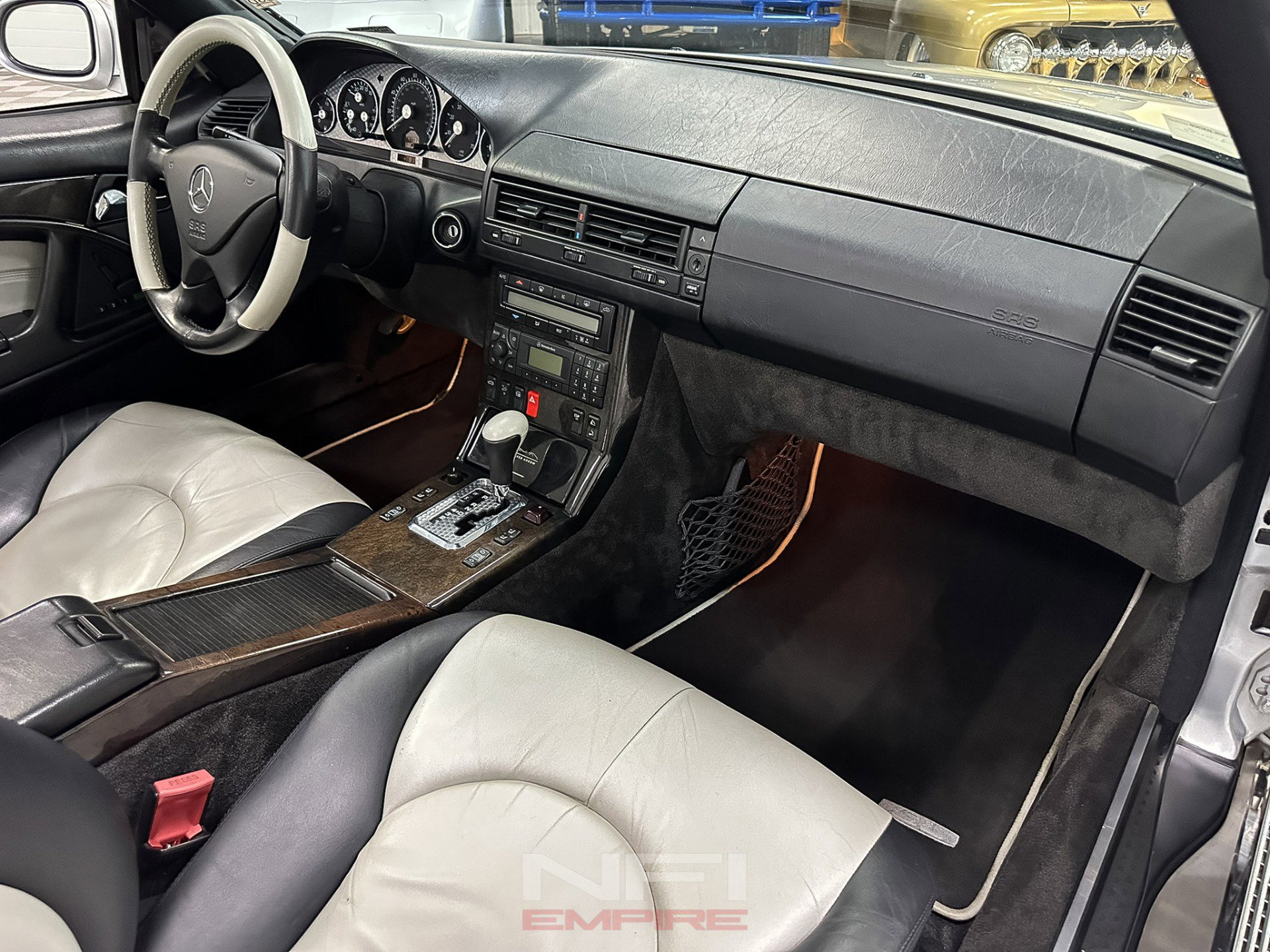 Used 2002 Mercedes-Benz SL 500 image 55