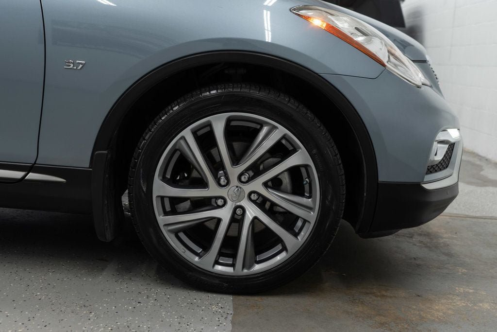 Used 2017 INFINITI QX50 2WD w/ Deluxe Touring Package image 32