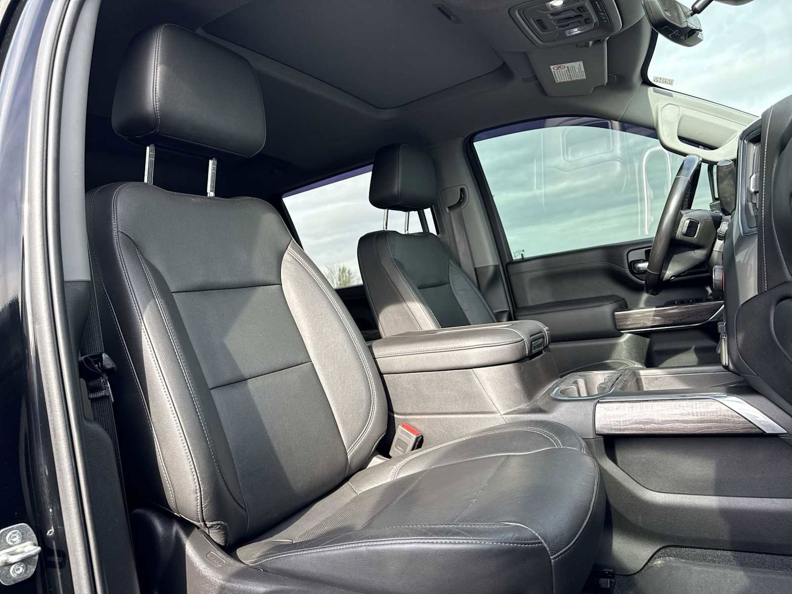 Certified 2020 Chevrolet Silverado 3500 LTZ w/ LTZ Plus Package AWD/4WD image 25