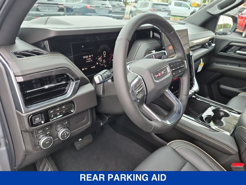 New 2026 GMC Yukon XL Elevation w/ LPO, Elevation Black Package AWD/4WD image 12