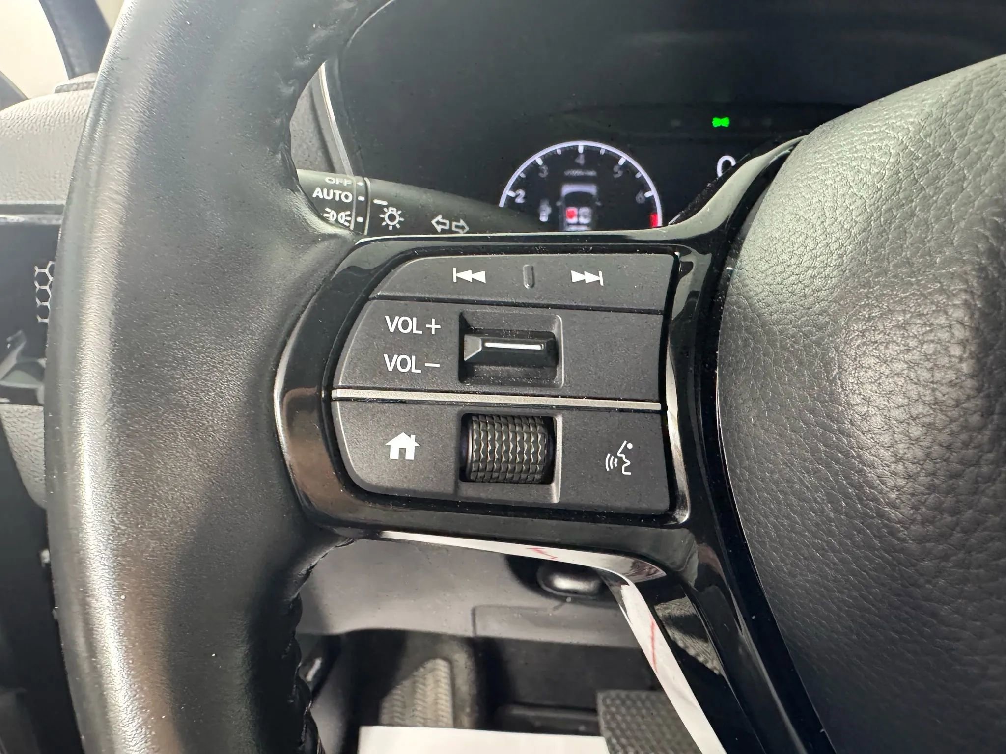 Used 2024 Honda CR-V EX-L image 15