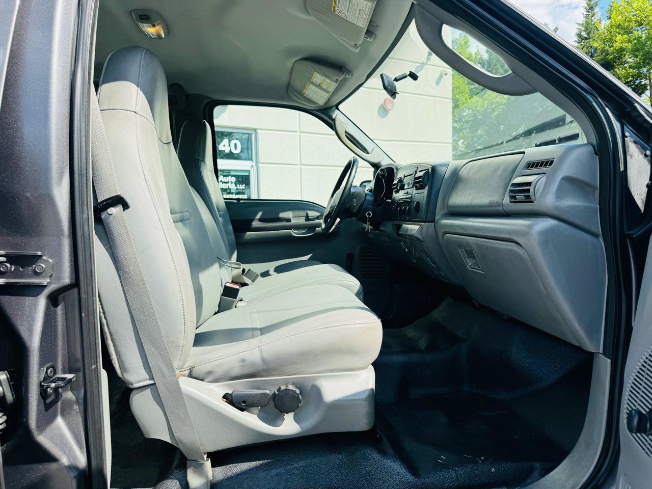 Used 2007 Ford F350 XLT AWD/4WD image 15