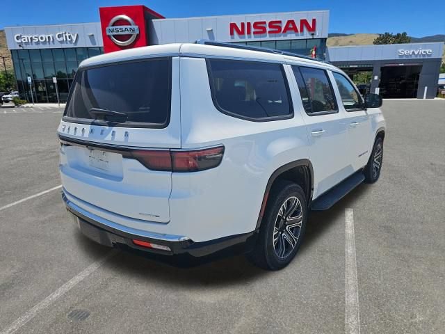 Used 2024 Jeep Wagoneer Series II w/ Flexible Seating Group AWD/4WD image 8
