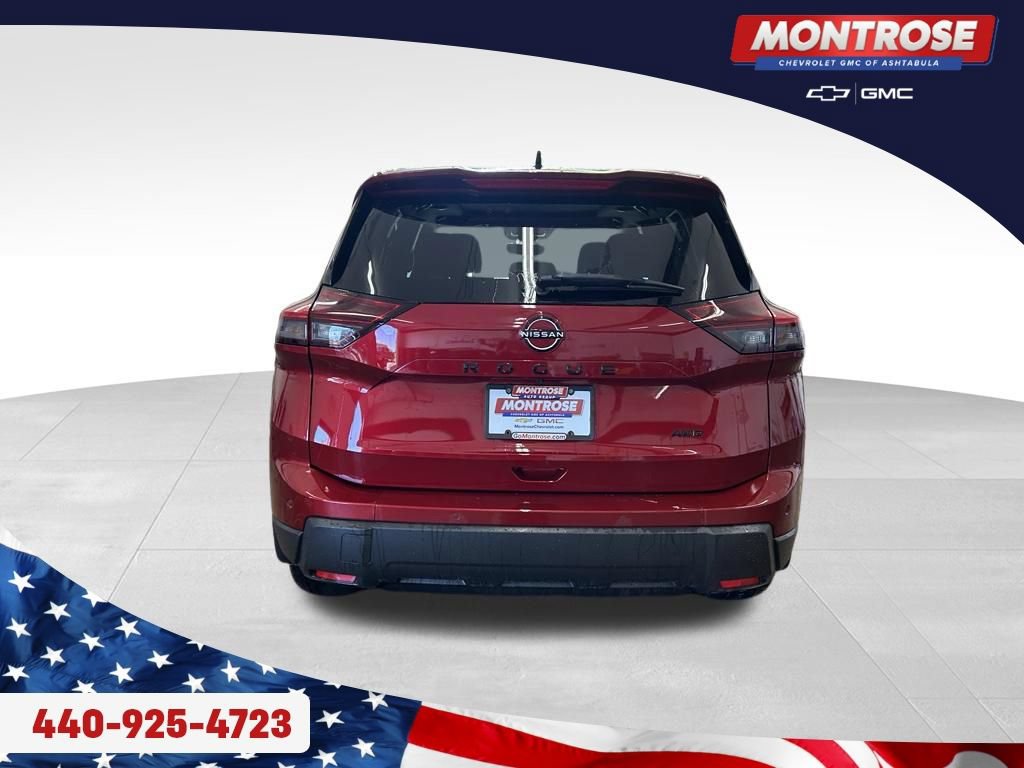 Used 2026 Nissan Rogue Dark Armor AWD/4WD image 4