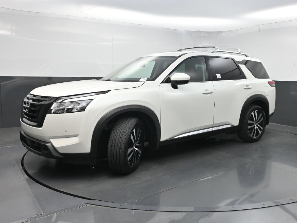 Used 2024 Nissan Pathfinder Platinum FWD image 26