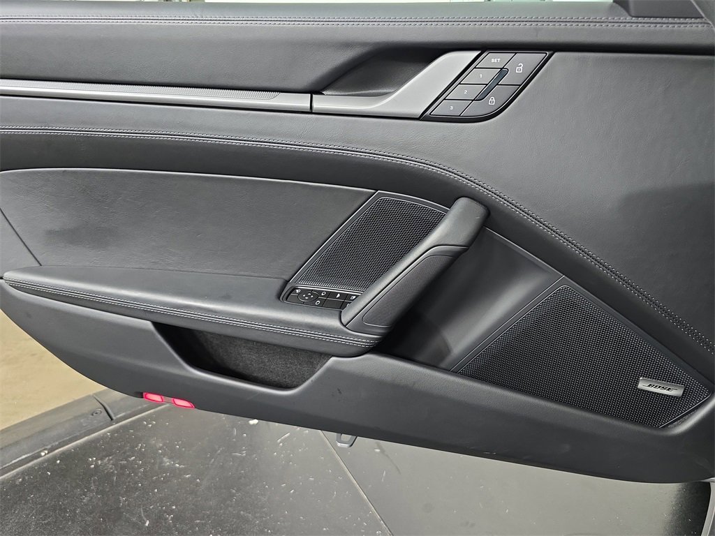 Certified 2025 Porsche 911 Carrera image 22