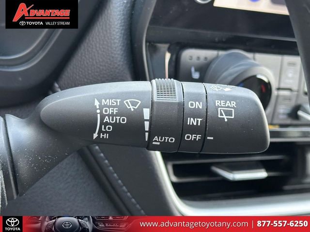 Used 2024 Toyota Grand Highlander Limited AWD/4WD image 29