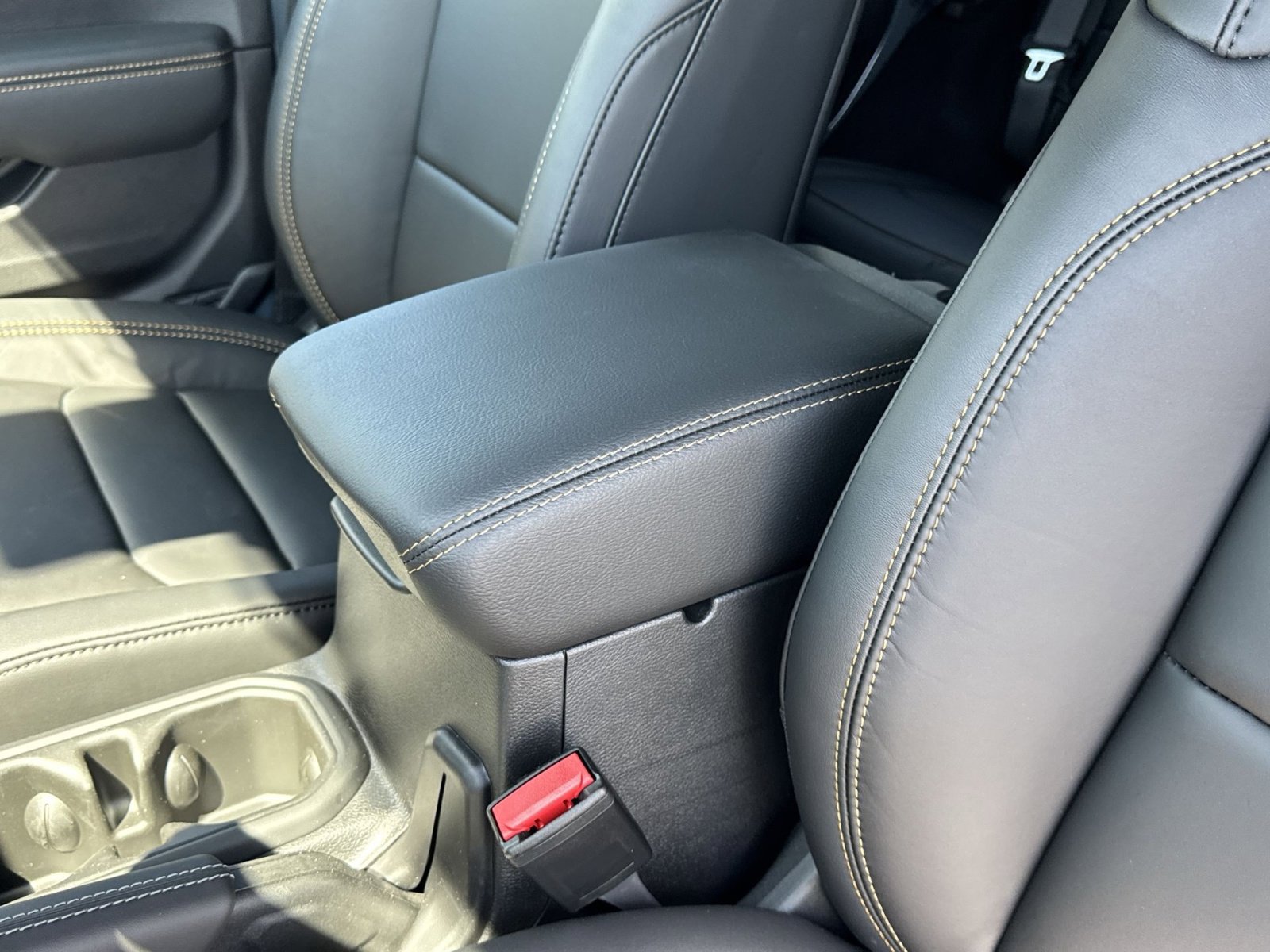 New 2025 Jeep Wrangler Unlimited Rubicon 392 image 29