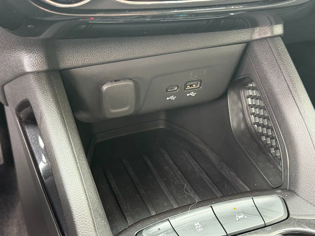 Used 2024 Chevrolet TrailBlazer LT image 16