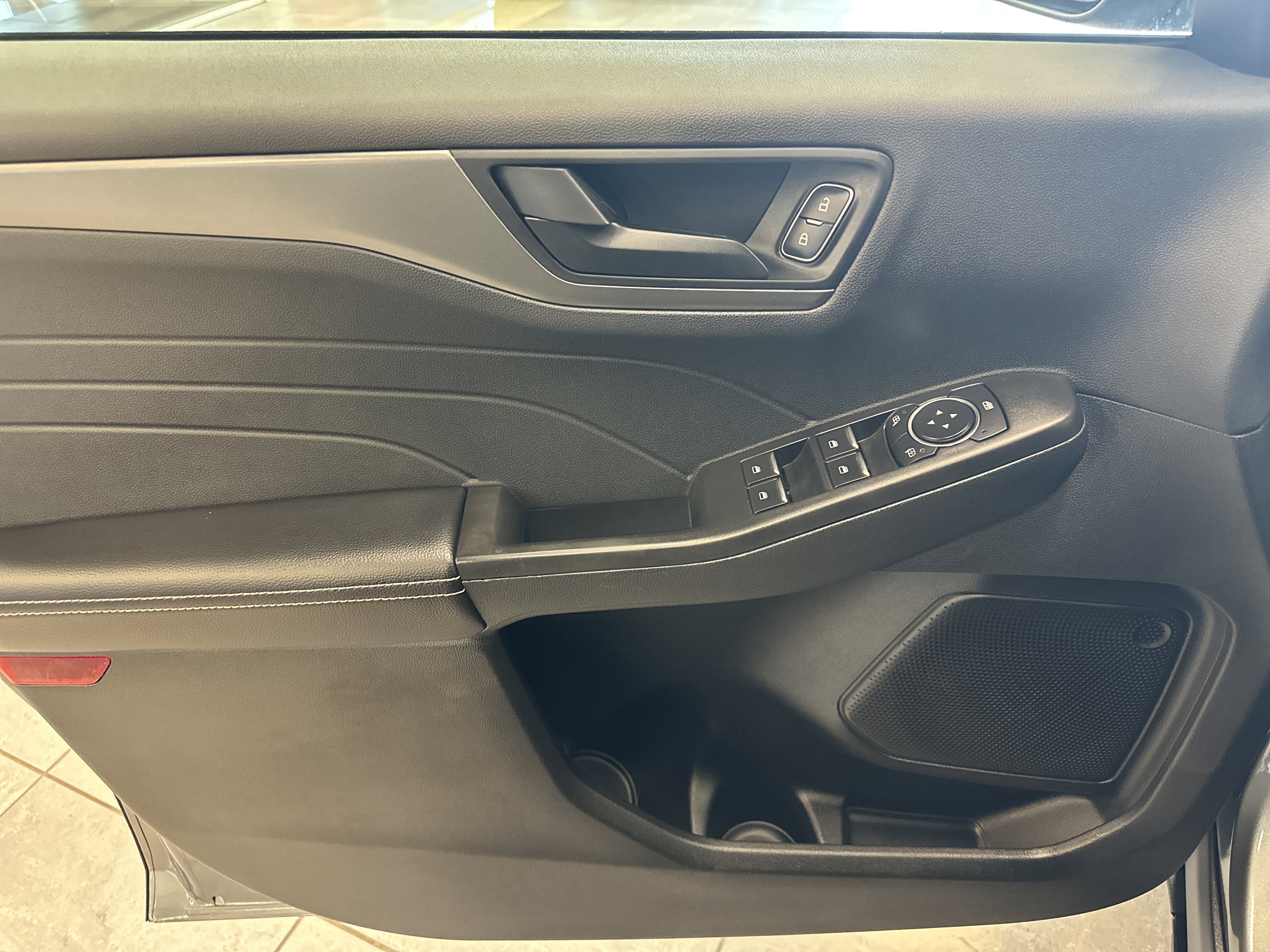 Used 2023 Ford Escape Active w/ Tech Pack #1 image 19