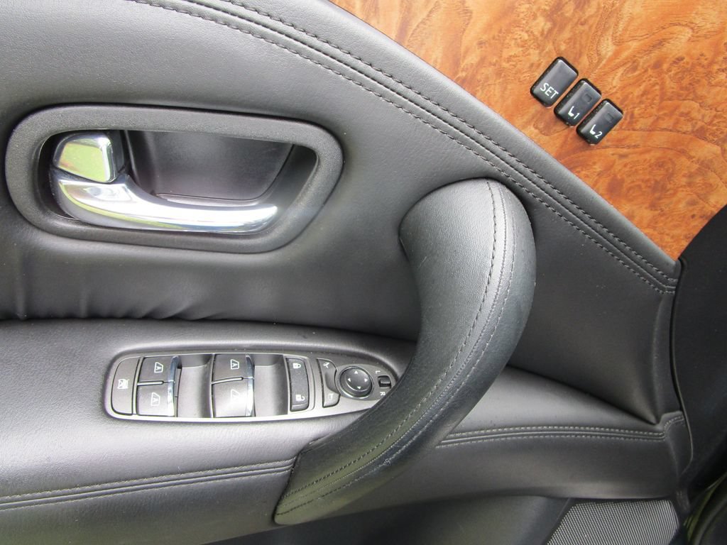 Used 2023 Nissan Armada SL w/ Cargo Package RWD image 29