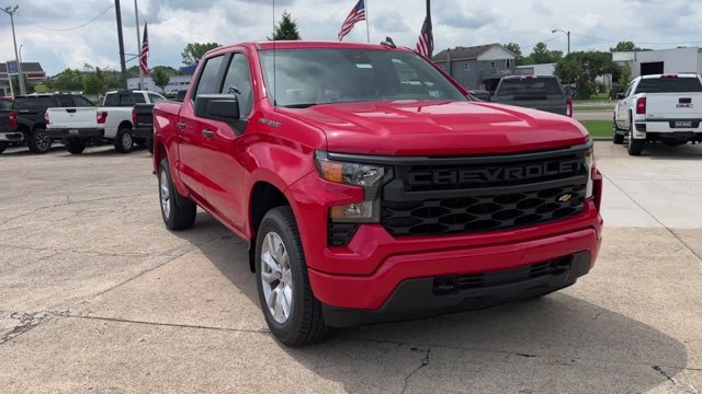 Used 2022 Chevrolet Silverado 1500 Custom AWD/4WD image 4