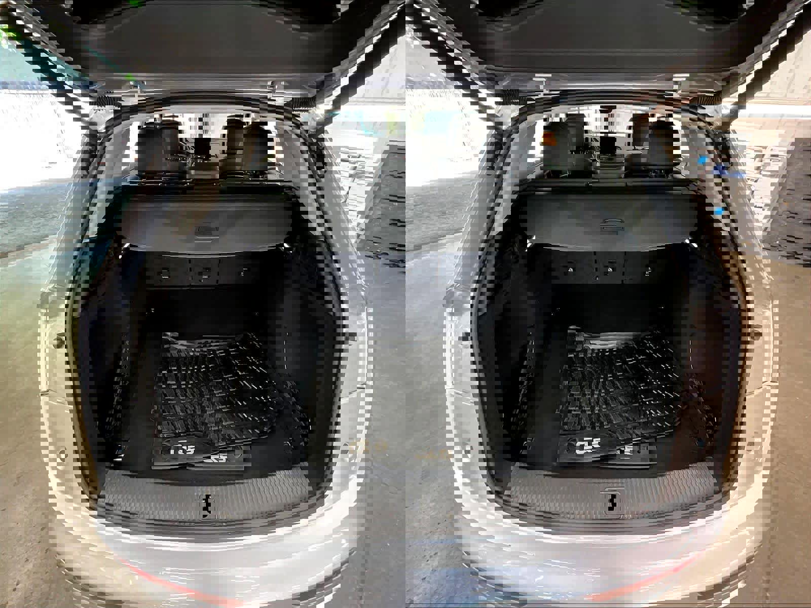 Used 2023 Audi Q5 2.0T Premium w/ Convenience Package AWD/4WD image 30