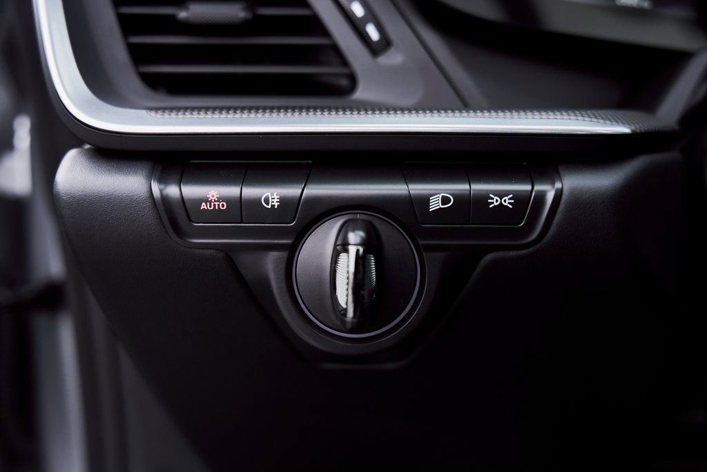 Used 2025 Porsche 911 Turbo S image 46