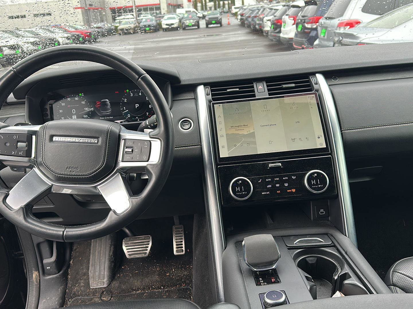 Used 2021 Land Rover Discovery HSE R-Dynamic image 11