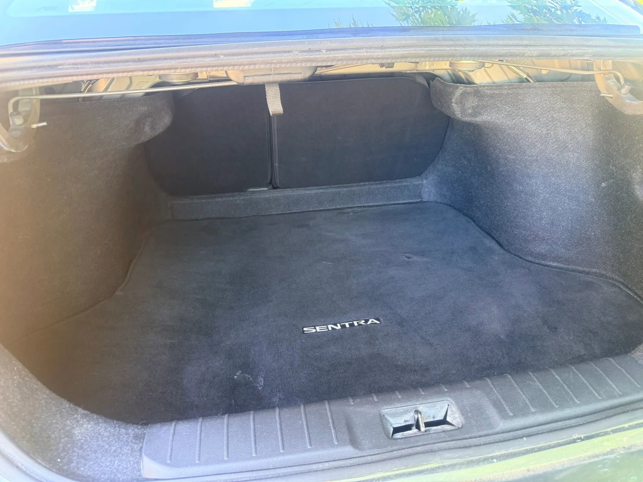 Used 2020 Nissan Sentra S w/ Trunk Package FWD image 18