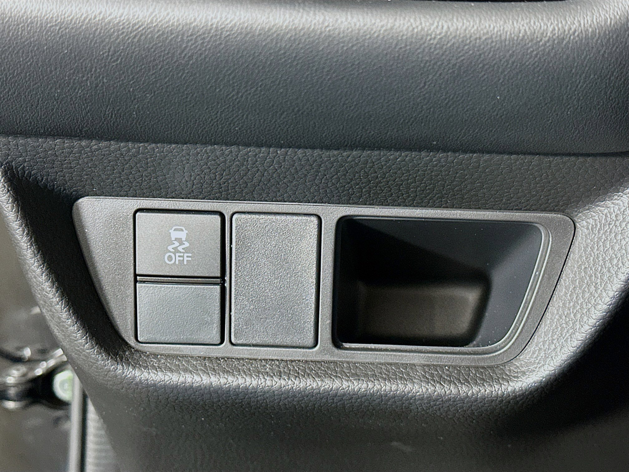 Used 2024 Honda HR-V LX image 16