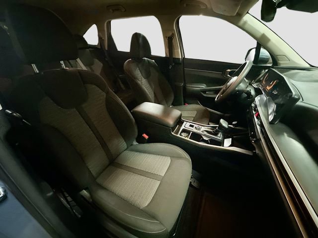 Used 2024 Kia Sorento LX image 27