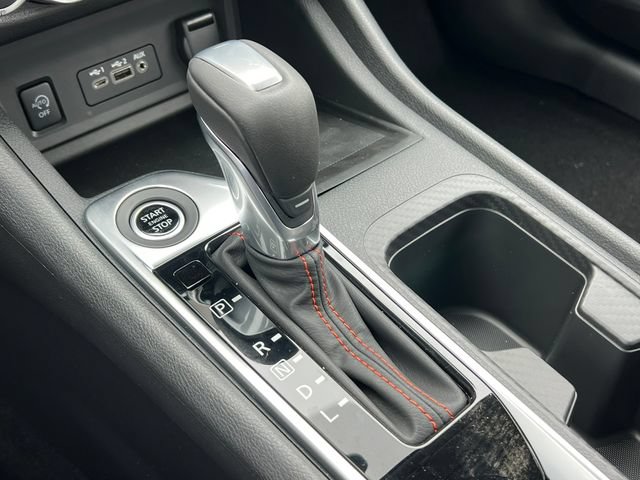 New 2025 Nissan Sentra SR FWD image 26