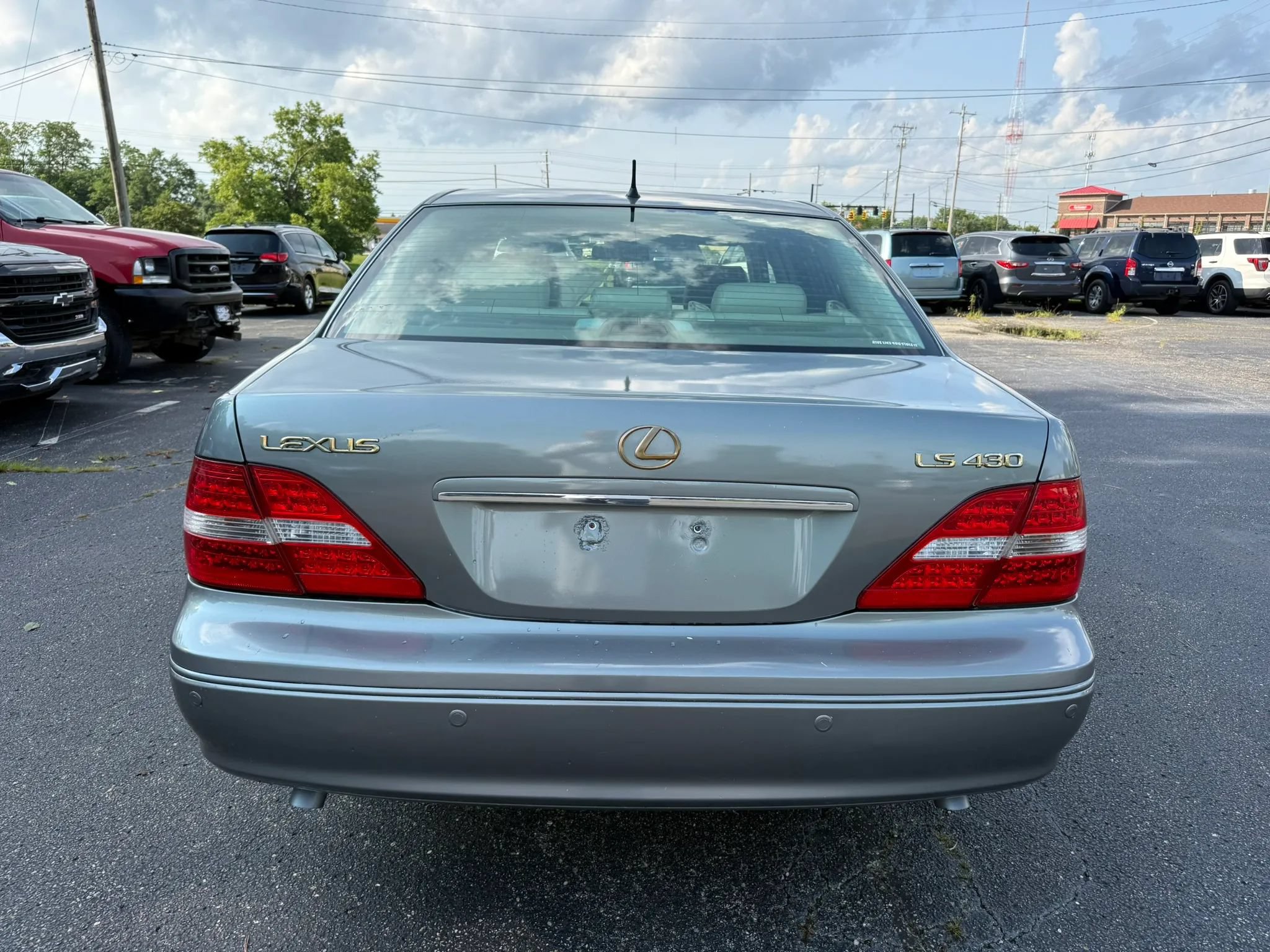 Used 2001 Lexus LS 430 RWD image 5
