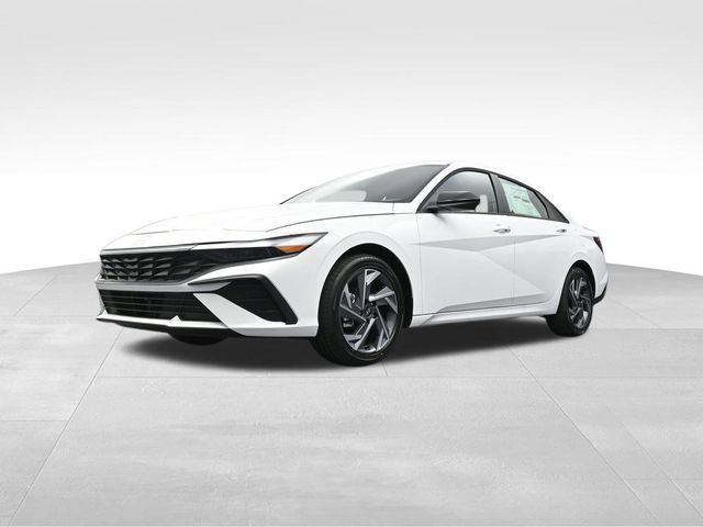 Certified 2025 Hyundai Elantra SEL FWD image 33