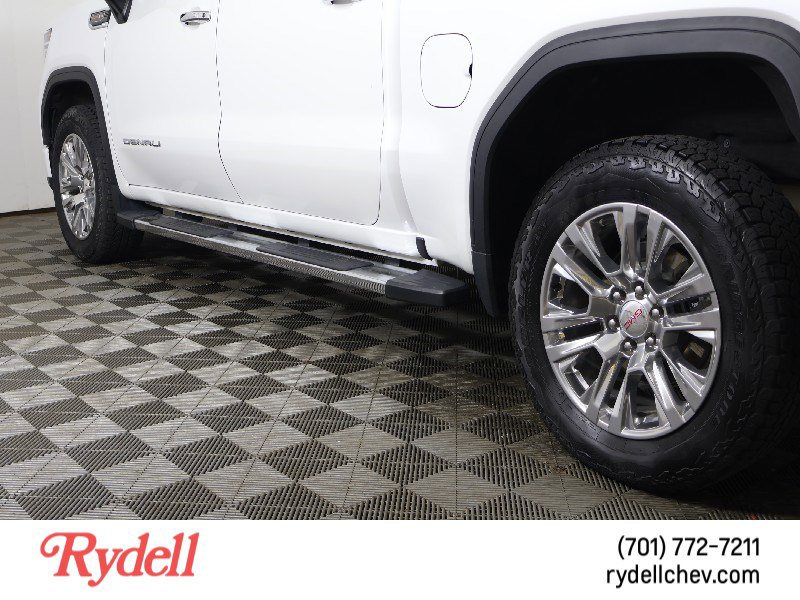 Used 2023 GMC Sierra 1500 Denali w/ Technology Package AWD/4WD image 8