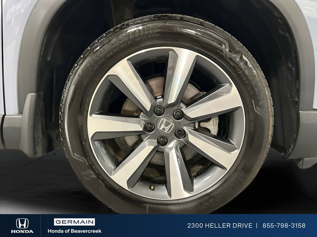 Certified 2025 Honda Pilot Touring image 29