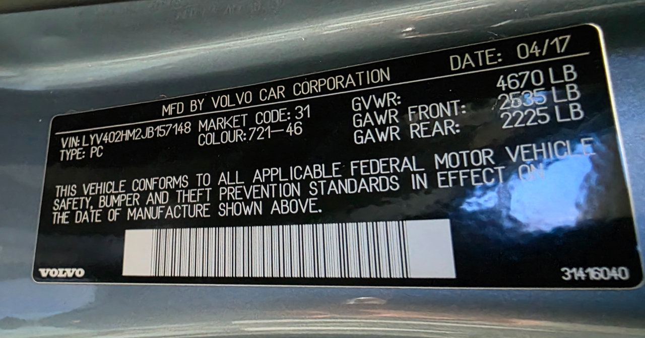 Used 2018 Volvo S60 T5 Inscription Platinum image 41