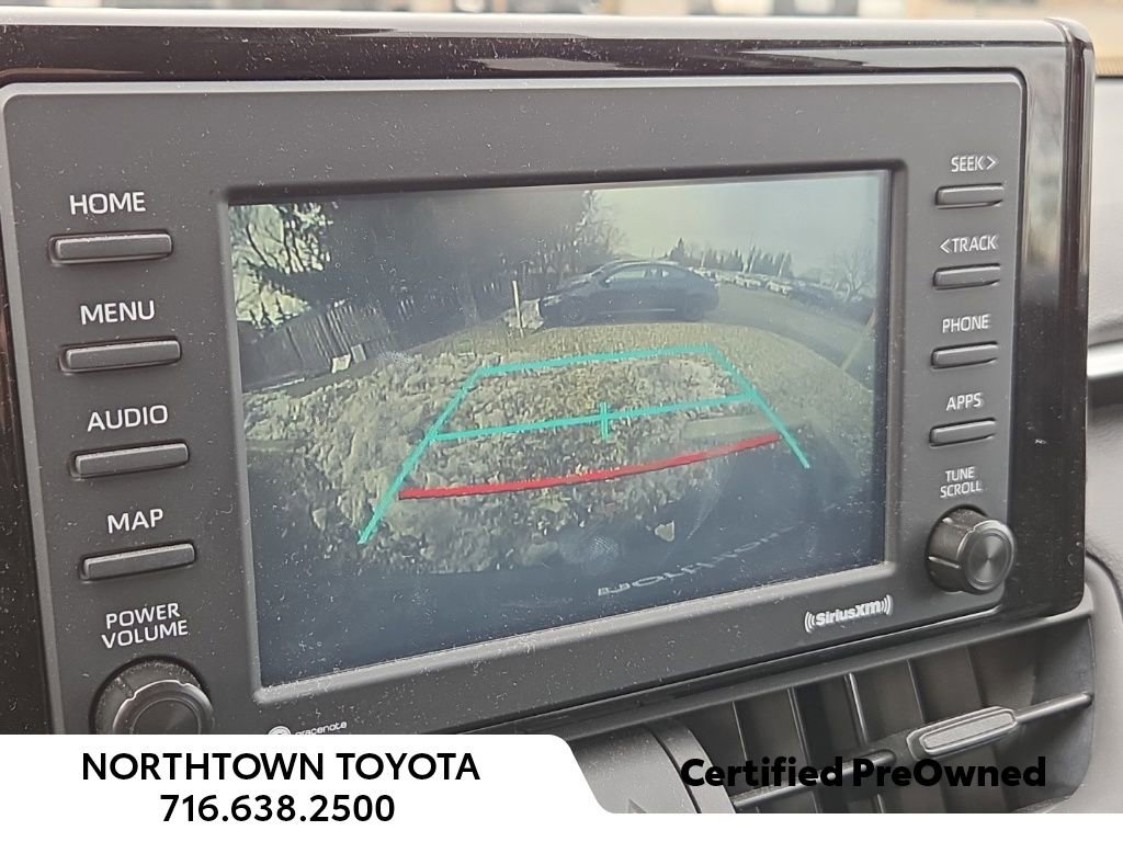 Used 2022 Toyota RAV4 LE image 20
