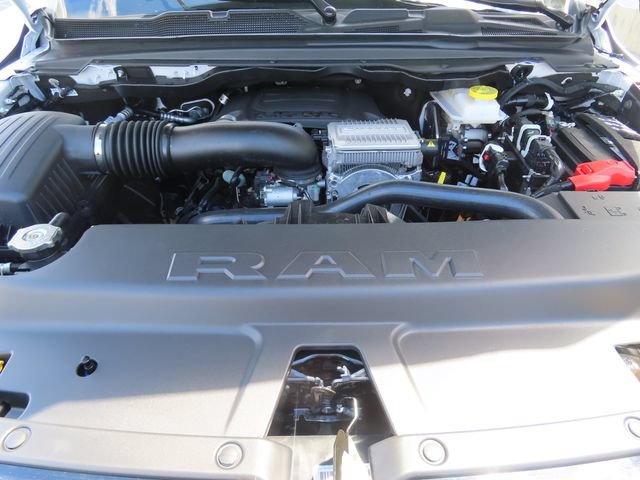 New 2026 RAM 1500 Big Horn AWD/4WD image 13