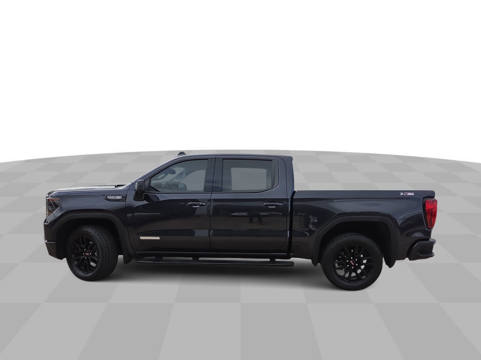 Used 2025 GMC Sierra 1500 Elevation w/ Elevation Premium Package AWD/4WD image 5