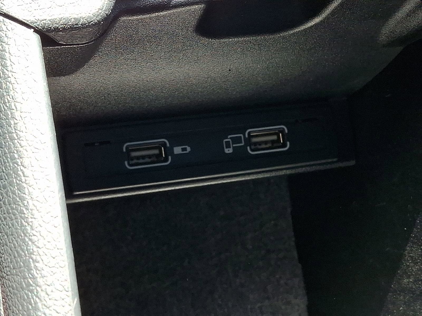 Used 2018 Mercedes-Benz GLA 250 image 26