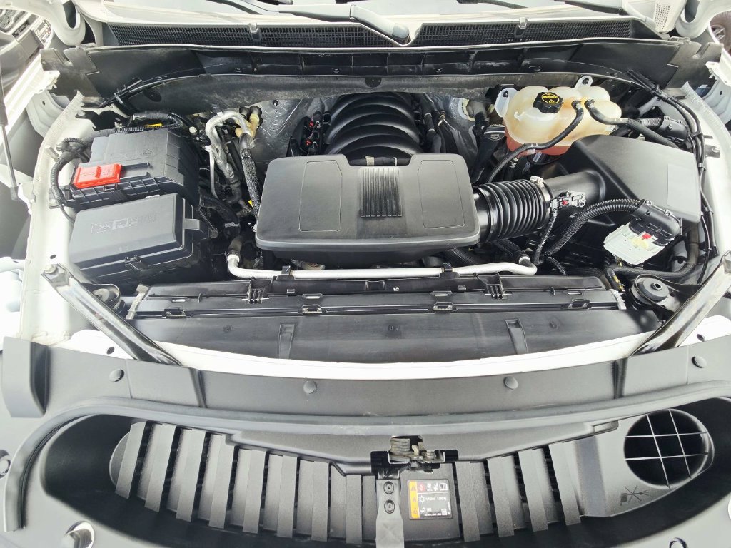 Used 2024 GMC Yukon AT4 w/ Max Trailering Package AWD/4WD image 22