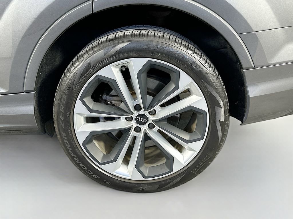 Used 2021 Audi Q7 3.0T Premium Plus w/ Premium Plus Package AWD/4WD image 33