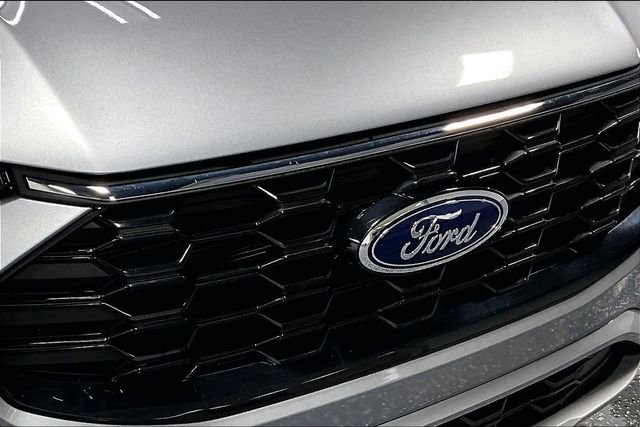 Used 2024 Ford Escape ST-Line w/ Tech Pack #1 AWD/4WD image 27