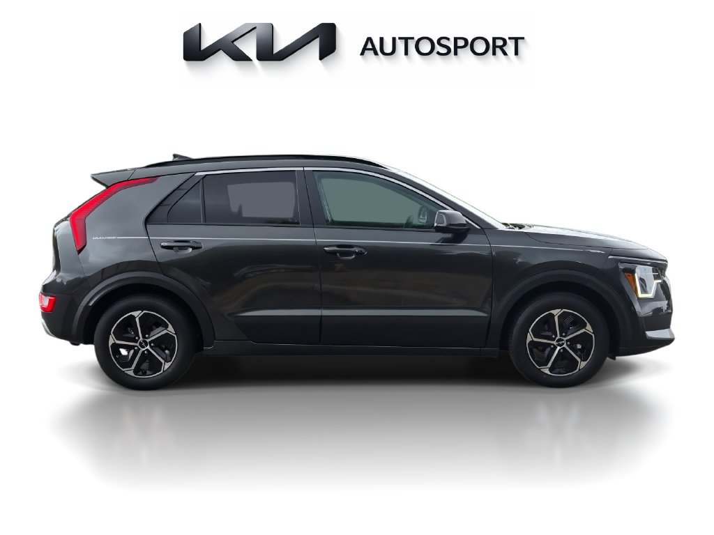 New 2026 Kia Niro EX FWD image 7