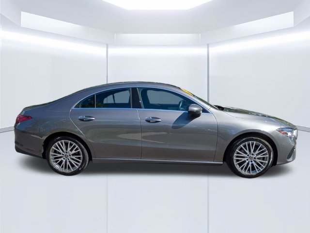 Used 2025 Mercedes-Benz CLA 250 4MATIC image 3