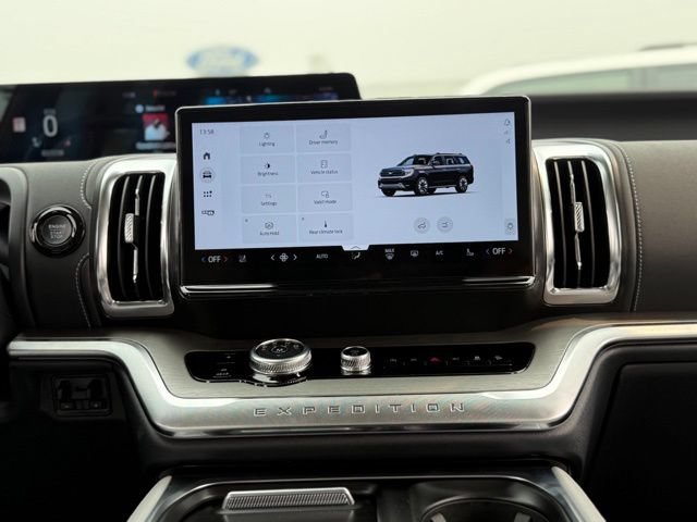 New 2027 Ford Expedition Platinum AWD/4WD image 33