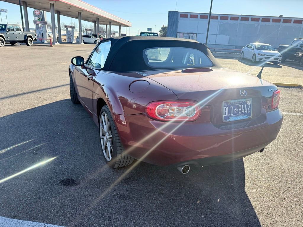 Used 2012 MAZDA MX-5 Miata Touring image 6
