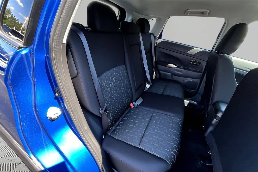 New 2027 Mitsubishi Outlander Sport LE AWD/4WD image 10