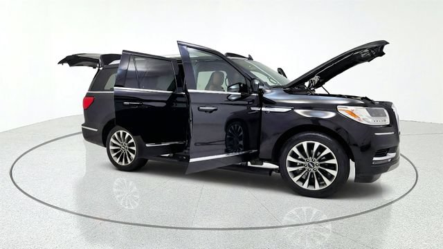 Used 2021 Lincoln Navigator Reserve AWD/4WD image 20