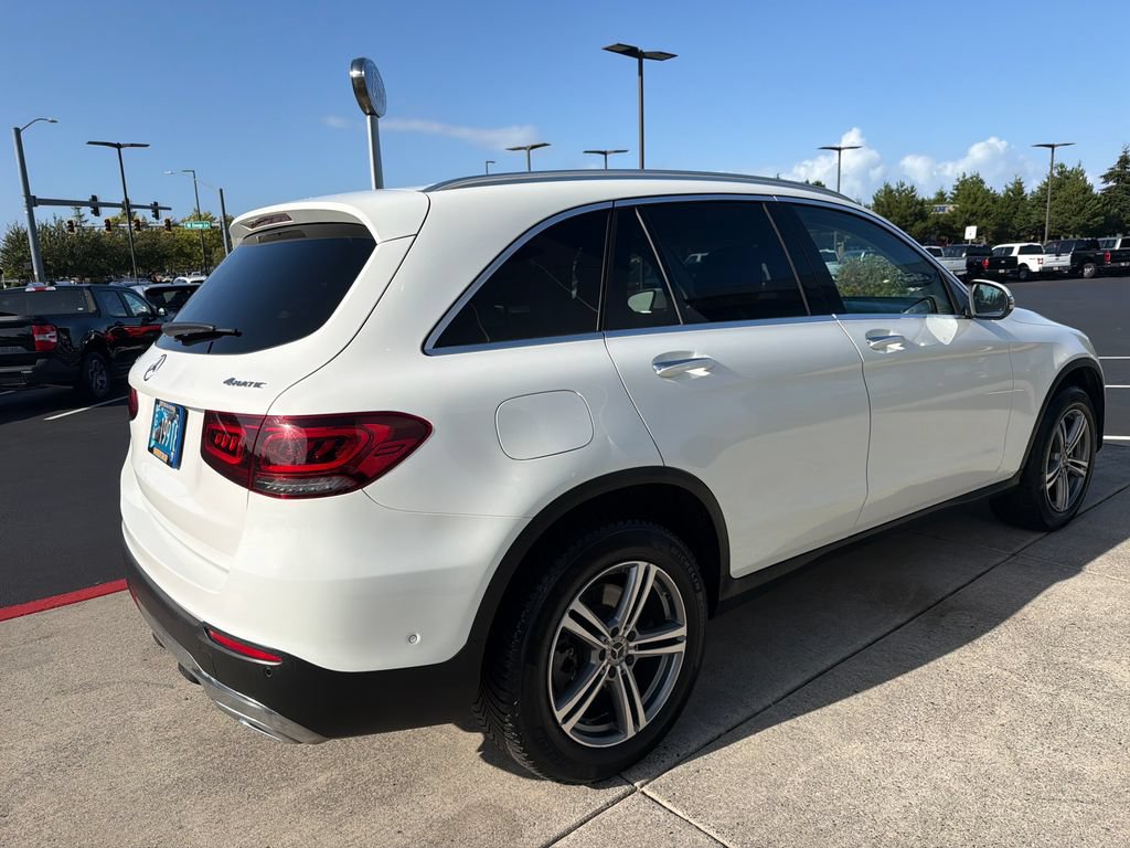 Used 2021 Mercedes-Benz GLC 300 4MATIC image 4